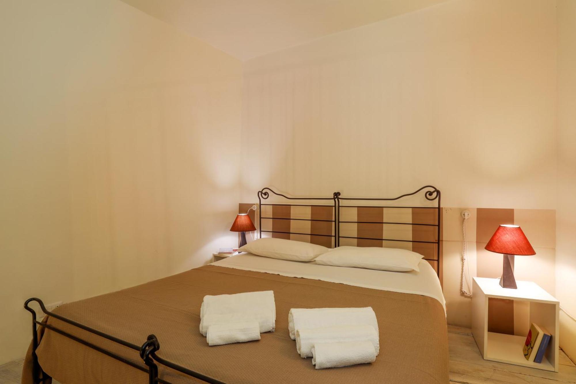 Suite Del Borgo Презичче Экстерьер фото
